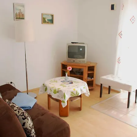 Apartment Am Hoevt Mit Seebl