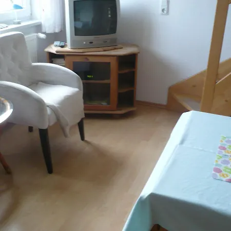 Apartment Am Hoevt Mit Seebl Goehren (Ruegen)